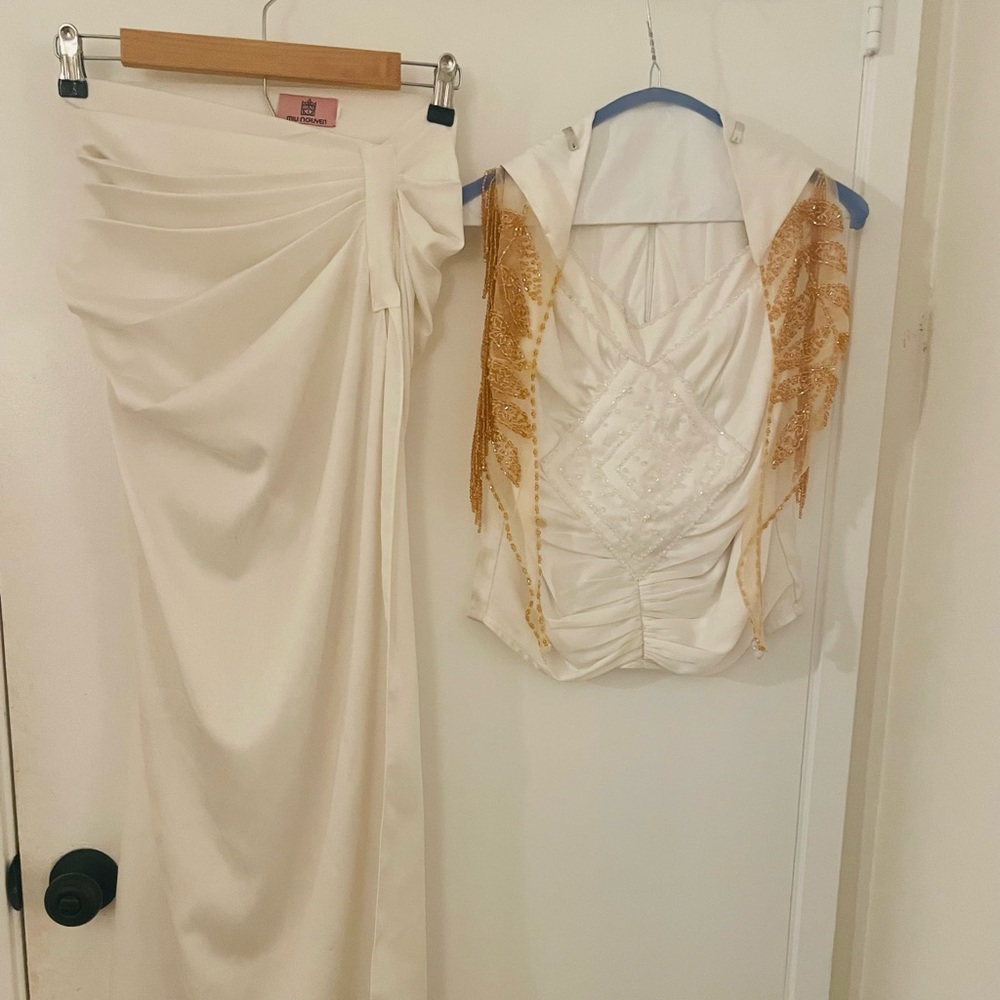 3 pieces Evening Gorgeous white Dress Size XS